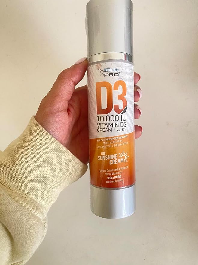 Crème de vitamine D naturelle pure D3 10000UI, puissance maximale, pour lutter naturellement contre la carence en vitamine D - avec de la vitamine K2 et de l'extrait de feuille d'olivier - Pour trois mois - Sûre et efficace (10 000 UI - 102 g)