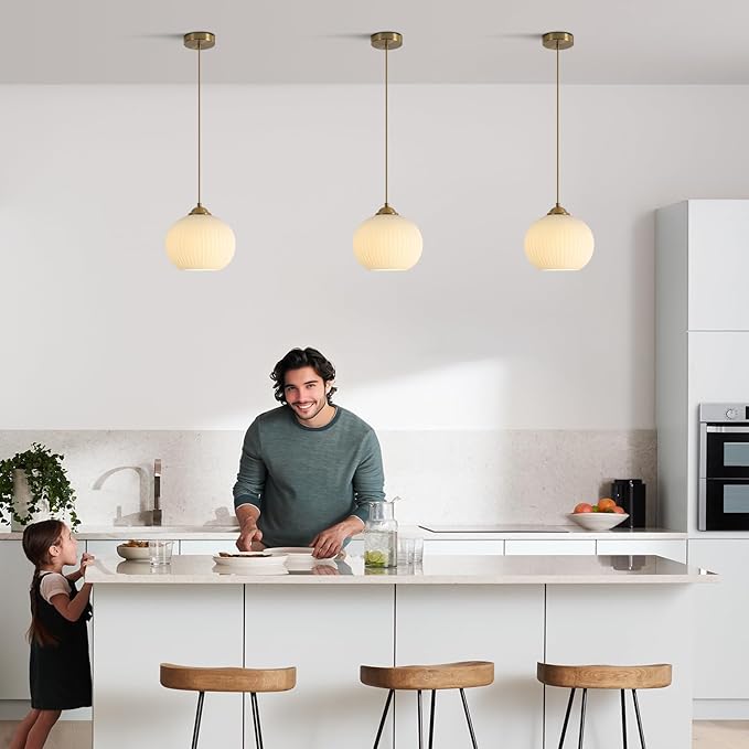 KCO Lighting Mid Century 1-Light Globe Pendant Light Industrial Vintage Brass Gold Pendant Lighting Fixture Kitchen Island Adjustable White Glass Hanging Ceiling Lights