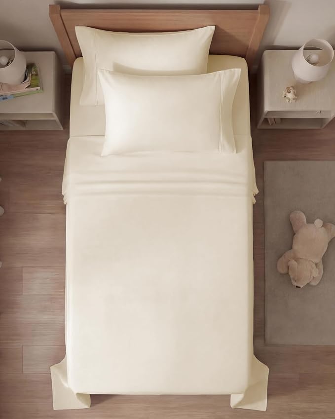 Twin 4 Piece Sheet Set - Comfy Breathable & Cooling - Ultra-Soft Hotel Luxury Bedding Set with 8-16 Inch Deep Pockets - 1 Flat & 1 Fitted Sheet & 2 Pillowcases - Wrinkle Free & Easy Care - Off White