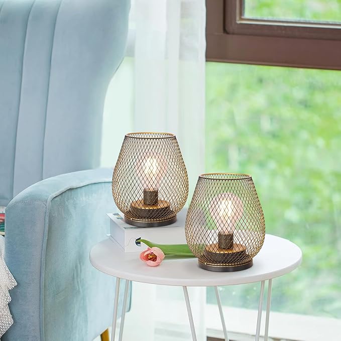 Set of 2 Battery Operated Lamp LED Table Lantern, Golden Metal Cage Cordless Lamps with LED Bulb，Vintage Decorative Outdoor Lantern for Weddings, Parties, Patio, Events for Indoor Shelf Decor