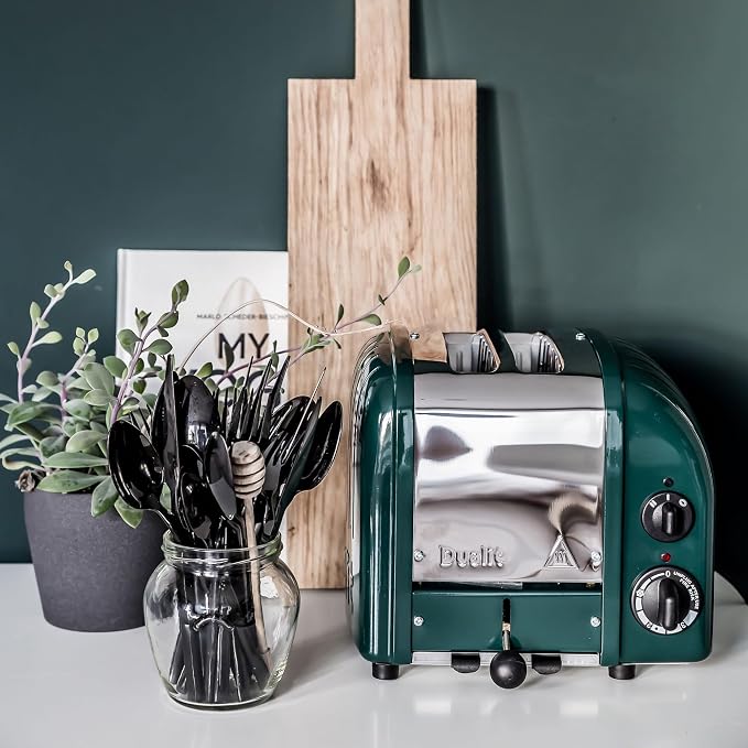 Dualit Classic 2 Slice NewGen Toaster - Stainless Steel - Hand Built in the UK - Replaceable ProHeat elements - Defrost Bread - Mechanical Timer - Evergreen Classic Toaster