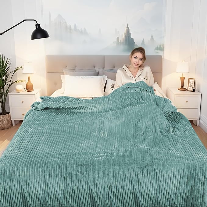 Electric Heated Blanket Full Size 72"x84" with Cozy Flannel, 9 Heat Settings & 1-10 Hours Auto Off, Soft & Cozy Warming Throw for Home, Office, or Bed, Machine Washable, Bean Green