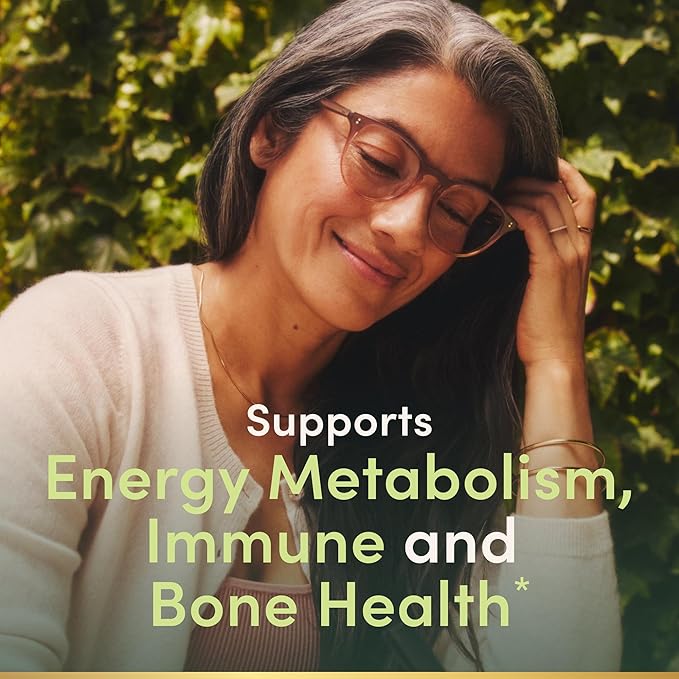 Nature's Bounty 女性用マルチビタミン グミ、大人向けビタミンサプリメント、一般的な健康維持、免疫と骨の健康をサポート、ミックスベリーとラズベリー風味、90グミ